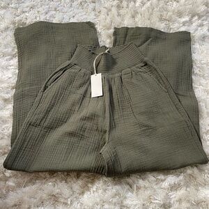 NWT Z Supply gauze pants